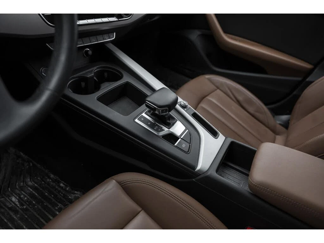 Audi A4 quattro* Premium* 45TFSI* АвтоКредит* (ЦЕНА ДО БГ) - автомобили, коли, обяви за нови и употребявани 13