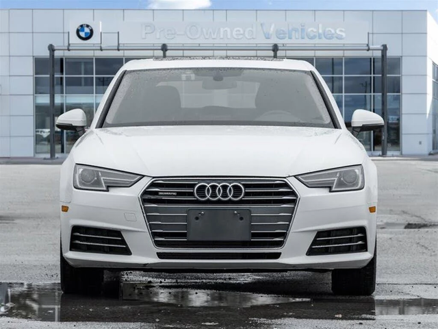 Audi A4 2.0T* quattro* Komfort* АвтоКредит* (ЦЕНА ДО БГ) - автомобили, коли, обяви за нови и употребявани 1
