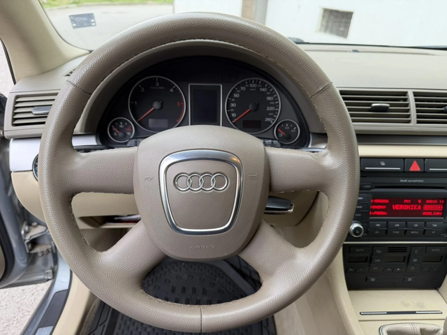 Audi A4 1.9TDI - автомобили, коли, обяви за нови и употребявани 10