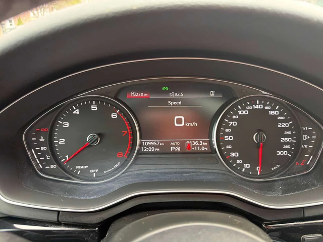 Audi A4 * Komfort * MATRIX* DISTRONIC* KEYLESS* - автомобили, коли, обяви за нови и употребявани 7