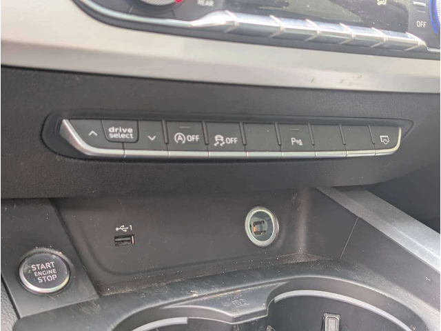 Audi A4 Premium Plus/S Line/Подгрев/Шибедах/360 Кам/Памет - автомобили, коли, обяви за нови и употребявани 14
