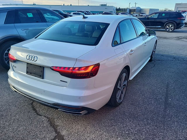 Audi A4 Komfort /DISTRONIC/CAMERA/ПОДГРЕВИ/ШИБИДАХ - автомобили, коли, обяви за нови и употребявани 2