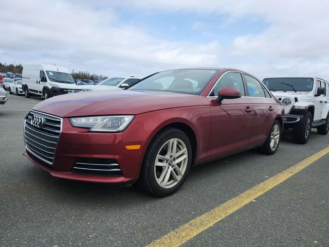 Audi A4 * 2 КЛЮЧА * 2 БРОЯ ГУМИ * ПОДГРЕВИ * - автомобили, коли, обяви за нови и употребявани 0