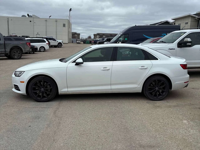 Audi A4 | Progressiv | CARFAX | ПОДГРЕВ | ШИБЕДАХ | - автомобили, коли, обяви за нови и употребявани 1