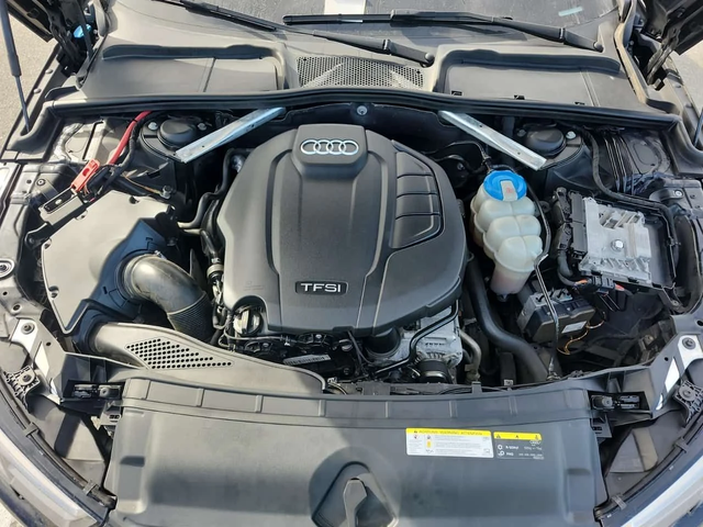 Audi A4 Komfort/CARFAX/ Подгрев/Памет/Шибедах - автомобили, коли, обяви за нови и употребявани 14