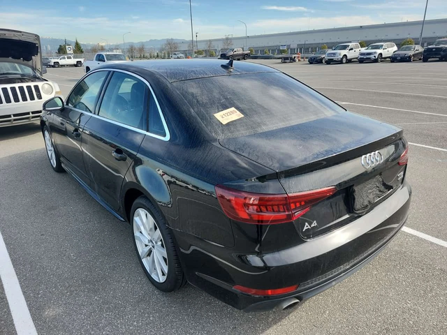 Audi A4 Komfort/CARFAX/ Подгрев/Памет/Шибедах - автомобили, коли, обяви за нови и употребявани 3