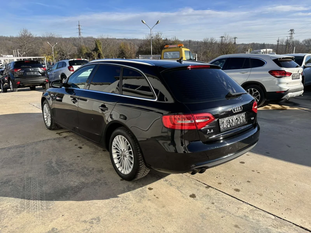 Audi A4 2.0tdi * LED* Navi* 6sk* Facelife* * - автомобили, коли, обяви за нови и употребявани 4