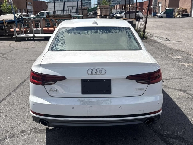 Audi A4 Progressiv * Keyless * CARFAX * АВТО КРЕДИТ * - автомобили, коли, обяви за нови и употребявани 4