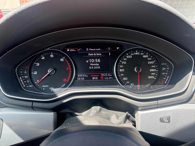 Audi A4 Progressiv * Keyless * CARFAX * АВТО КРЕДИТ * - автомобили, коли, обяви за нови и употребявани 8