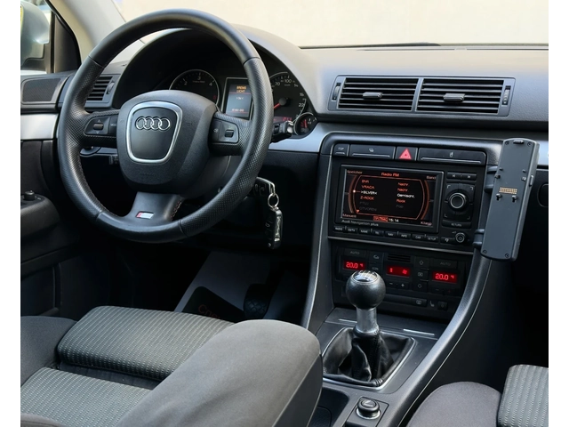 Audi A4 2.0TDi S-LINE* 4x4* NAVI* XENON - автомобили, коли, обяви за нови и употребявани 11