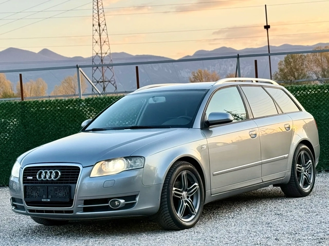 Audi A4 2.0TDi S-LINE* 4x4* NAVI* XENON - автомобили, коли, обяви за нови и употребявани 1