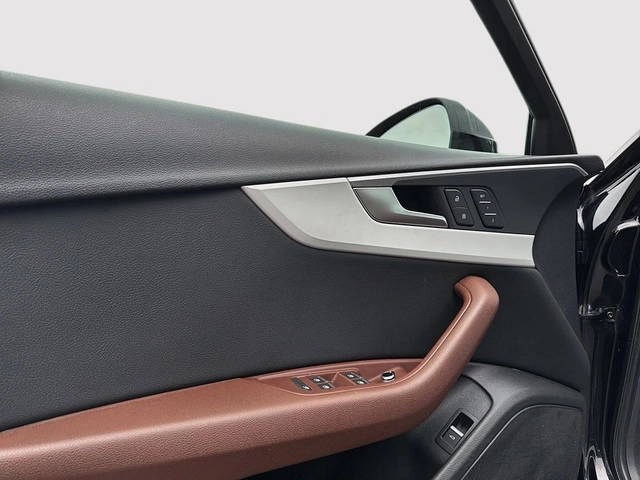Audi A4 PREMIUM - автомобили, коли, обяви за нови и употребявани 8