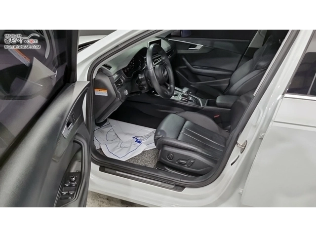 Audi A4 30 TDI Premium | Панорама | Кожен салон | - автомобили, коли, обяви за нови и употребявани 14