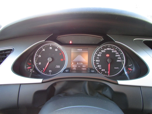 Audi A4 2.0TFSI УНИКАТ - автомобили, коли, обяви за нови и употребявани 12