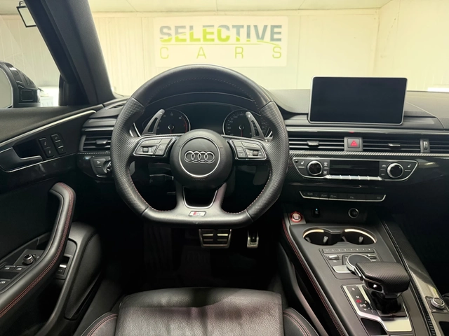 Audi A4 2.0 TFSI Premium Plus S Tronic quattro * AWD* - автомобили, коли, обяви за нови и употребявани 7