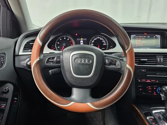 Audi A4 2.0 TFSI Quattro - автомобили, коли, обяви за нови и употребявани 12