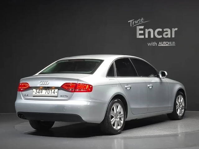 Audi A4 2.0 TDI - автомобили, коли, обяви за нови и употребявани 1