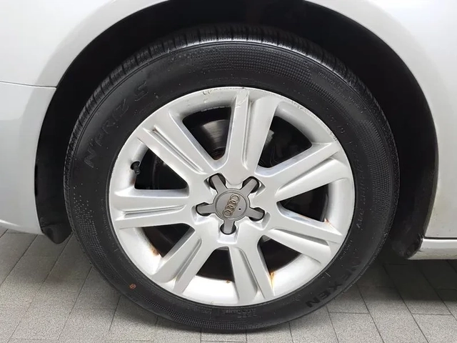Audi A4 2.0 TDI - автомобили, коли, обяви за нови и употребявани 4