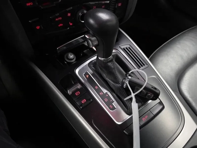 Audi A4 2.0 TDI - автомобили, коли, обяви за нови и употребявани 8