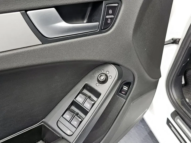 Audi A4 2.0 TDI - автомобили, коли, обяви за нови и употребявани 16