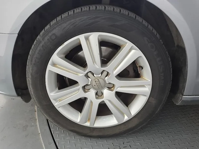 Audi A4 2.0 TFSI Quattro - автомобили, коли, обяви за нови и употребявани 4