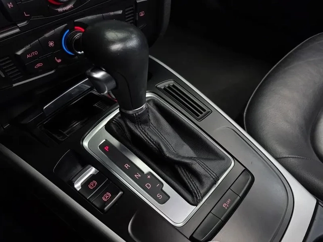 Audi A4 2.0 TFSI Quattro - автомобили, коли, обяви за нови и употребявани 8