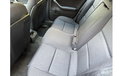 Audi A4 2, 000TDI EURO4 - автомобили, коли, обяви за нови и употребявани 10