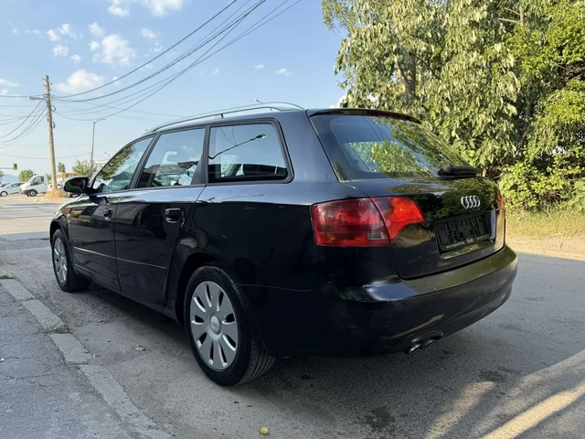 Audi A4 2, 000TDI EURO4 - автомобили, коли, обяви за нови и употребявани 4