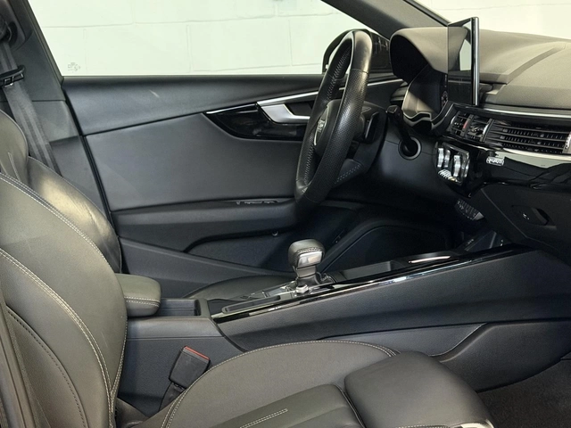 Audi A4 45 TFSI QUATTRO / S-LINE / MATRIX / BLACK OPTICS - автомобили, коли, обяви за нови и употребявани 11