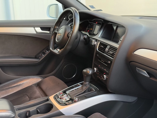 Audi A4 3.0 V6 TDI S line Sportpaket plus quattro - автомобили, коли, обяви за нови и употребявани 14