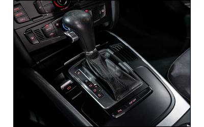 Audi A4 Audi A4  - автомобили, коли, обяви за нови и употребявани 11