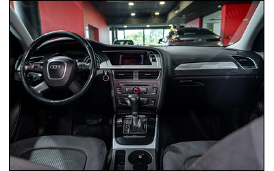 Audi A4 Audi A4  - автомобили, коли, обяви за нови и употребявани 13