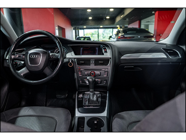 Audi A4 Audi A4  - автомобили, коли, обяви за нови и употребявани 29