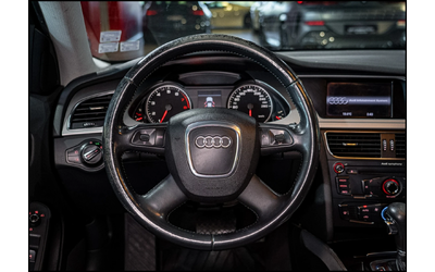 Audi A4 Audi A4  - автомобили, коли, обяви за нови и употребявани 31