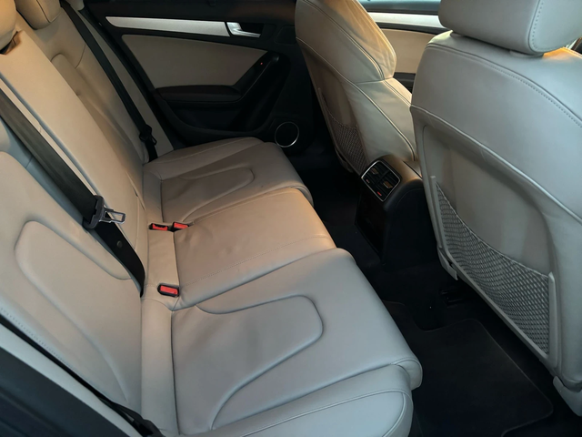 Audi A4 Allroad 2, 000 4x4 EURO5 - автомобили, коли, обяви за нови и употребявани 9