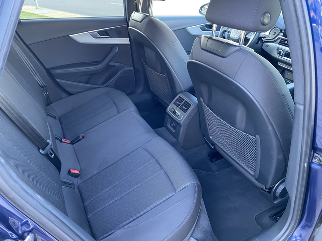 Audi A4 Design/ S tronic - автомобили, коли, обяви за нови и употребявани 12