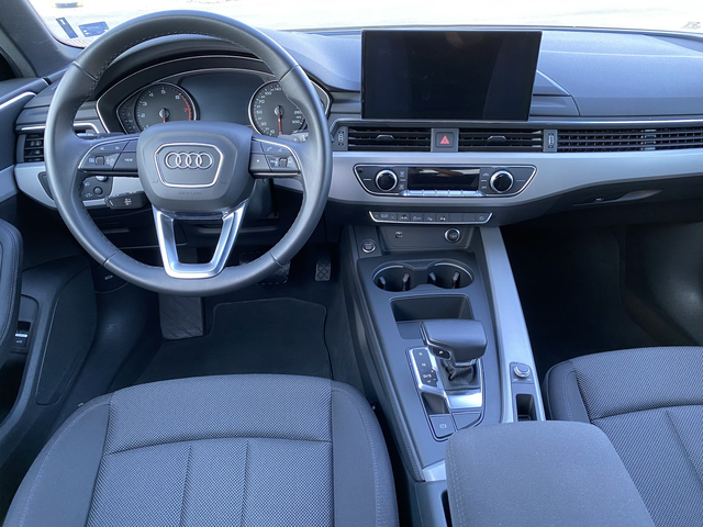 Audi A4 Design/ S tronic - автомобили, коли, обяви за нови и употребявани 8