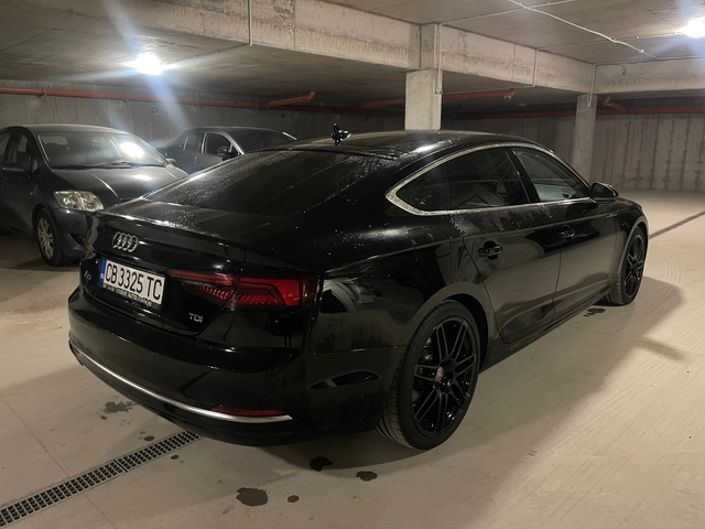 Audi A5 2.0TDI/190H.P.* 143000КМ - автомобили, коли, обяви за нови и употребявани 1