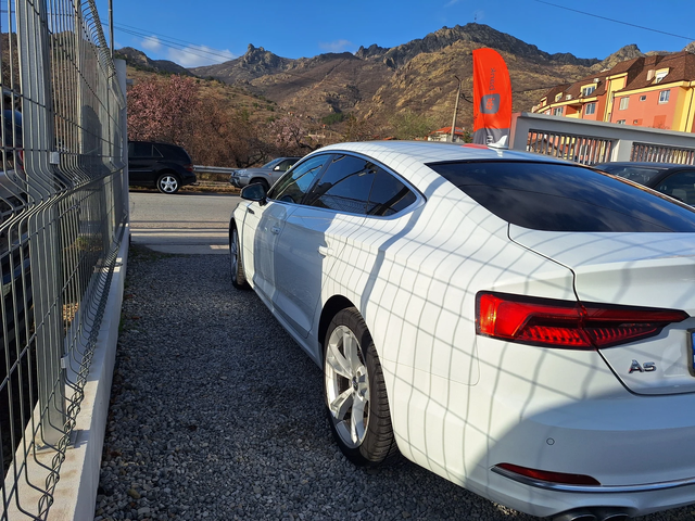 Audi A5 2.0 TDI НАПЪЛНО ОТСЛУЖЕН ПЪЛНА СЕРВИЗА ИСТОРИЯ - автомобили, коли, обяви за нови и употребявани 7
