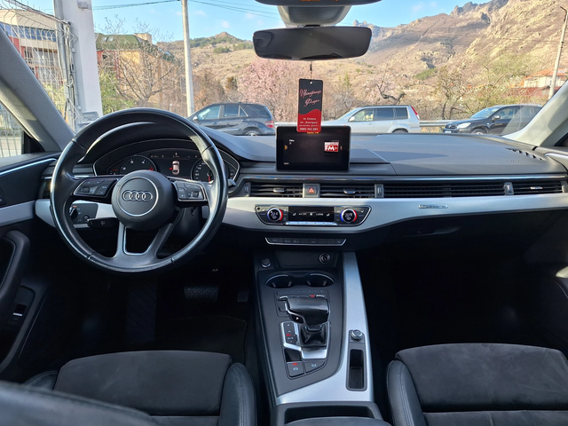 Audi A5 2.0 TDI НАПЪЛНО ОТСЛУЖЕН ПЪЛНА СЕРВИЗА ИСТОРИЯ - автомобили, коли, обяви за нови и употребявани 9