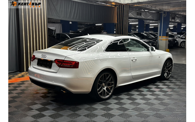 audi-a5-3-0d-240-k-s-realni-km-panorama - 4