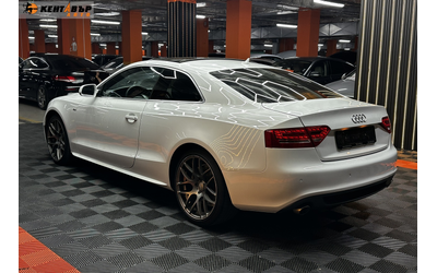 audi-a5-3-0d-240-k-s-realni-km-panorama - 5