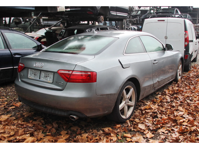 Audi A5 3.0 TDI 4х4  НОВ ВНОС С ИЗГУБЕНИ ДОКУМЕНТИ - автомобили, коли, обяви за нови и употребявани 3