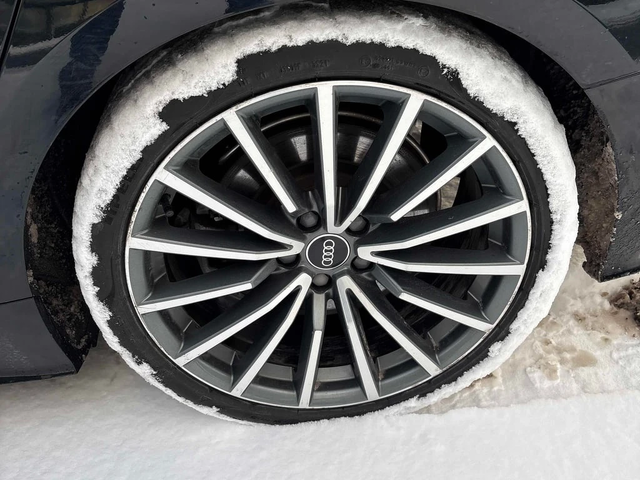 Audi A5 * Komfort * CARFAX * ЦЕНА ДО БГ - автомобили, коли, обяви за нови и употребявани 5