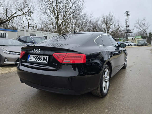 Audi A5 2.0TDI 190к.с S-LINE DISTRONIC - автомобили, коли, обяви за нови и употребявани 3