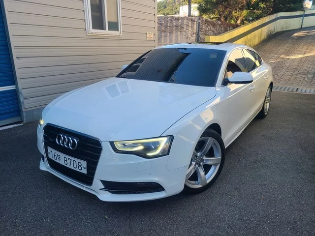 Audi A5 2.0 Tdi Quattro Sportback 8Ta - автомобили, коли, обяви за нови и употребявани 0