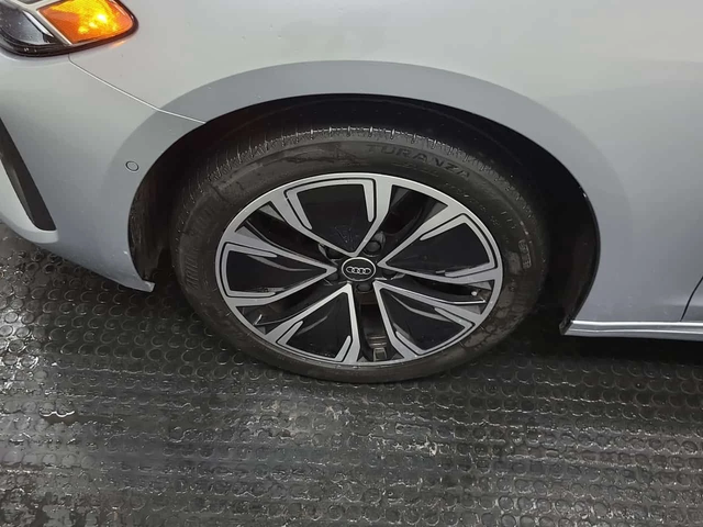 Audi A5 * Progressiv * 2 КЛЮЧА * АМБИЕНТНО * ПОДГРЕВ - автомобили, коли, обяви за нови и употребявани 6