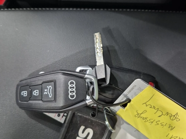 Audi A5 2.0 TFSI quattro * S-LINE PCKG * ПАНОРАМА * CARFAX - автомобили, коли, обяви за нови и употребявани 15