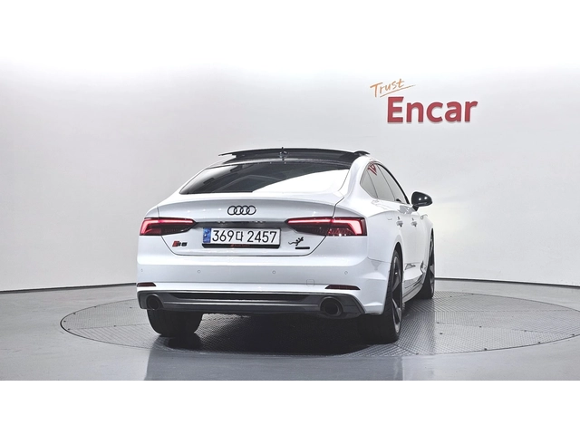 Audi A5 BLK OPTIC* DIGITAL* DIS* F1* HEAD-UP* КРАЙНА ЦЕНА - автомобили, коли, обяви за нови и употребявани 2