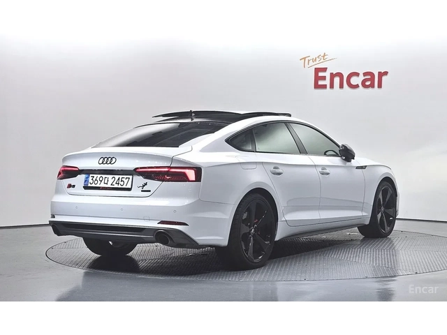 Audi A5 BLK OPTIC* DIGITAL* DIS* F1* HEAD-UP* КРАЙНА ЦЕНА - автомобили, коли, обяви за нови и употребявани 3